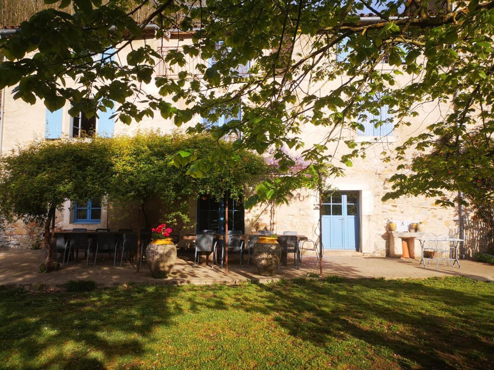 Nabat Le Haut, Chambre Et Table D'Hotes Courniou Екстериор снимка